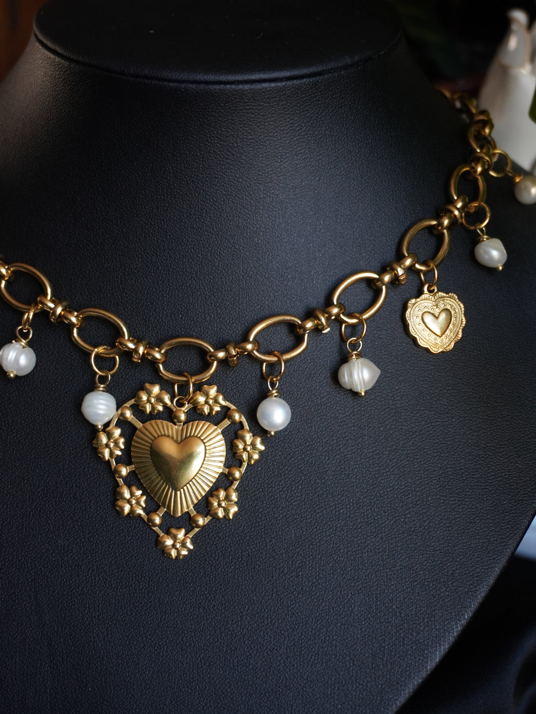 Collier « Angelic’s love » • Doré • Perles d’eau douces