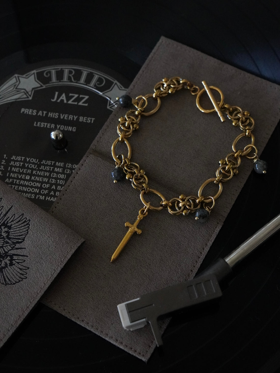 Bracelet « Night Blade » 🌑 • Larvikite