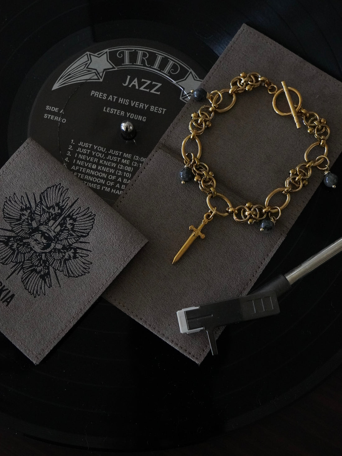 Bracelet « Night Blade » 🌑 • Larvikite