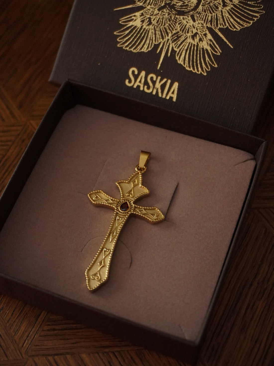 Pendentif « The cross » 🥀 • Doré