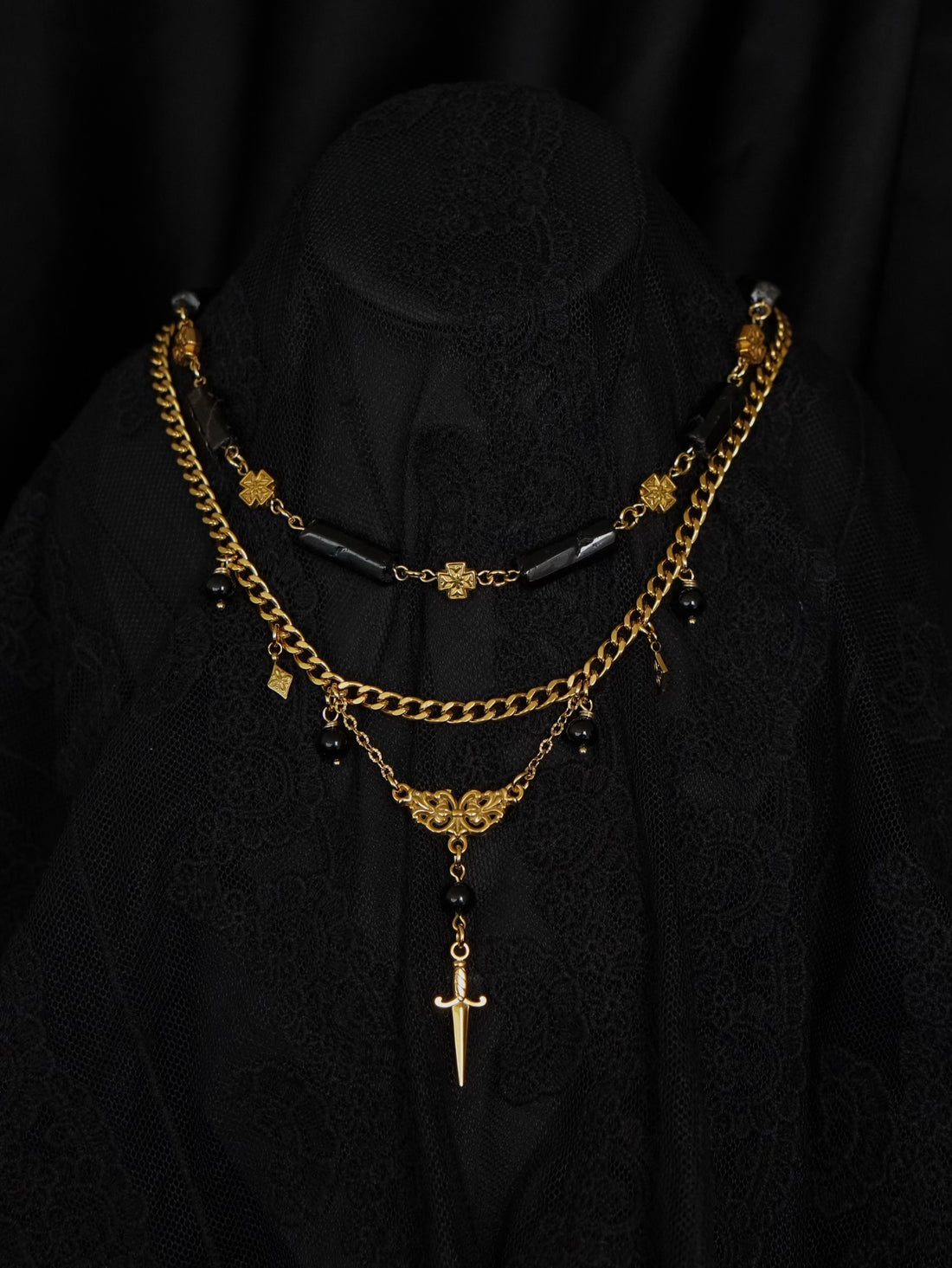 Set 2 colliers « Knight’s oath » 🗡️ • Doré • Tourmaline noire