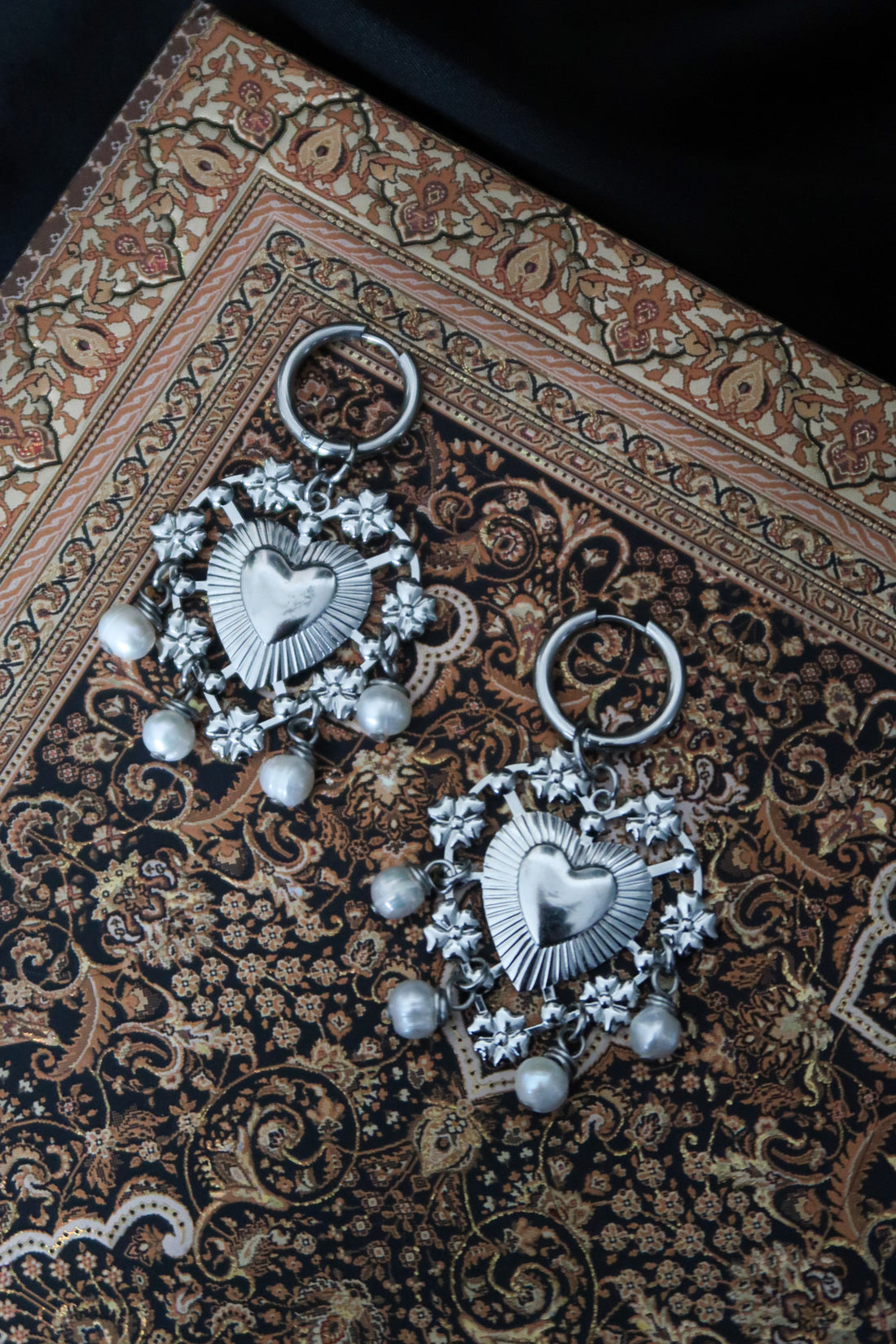 Créoles « Angelic’s love » • Argenté • Perles d’eau douce