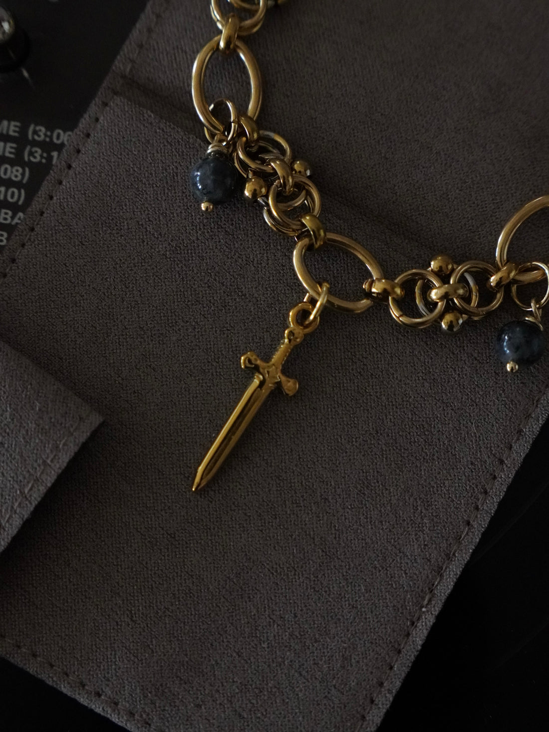 Bracelet « Night Blade » 🌑 • Larvikite